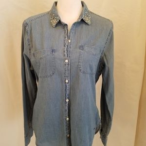 Hollister Jean shirt with Collar beading Size L